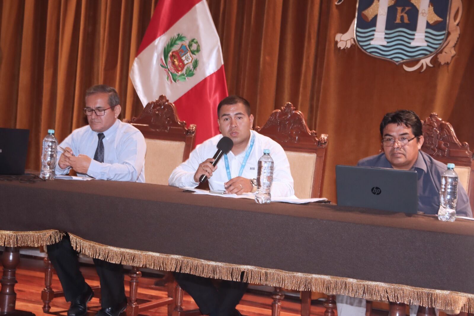 Para que el ministerio pueda dar cumplimiento a pendientes, entre otros la implementación de más equipamiento para el SEGAT.