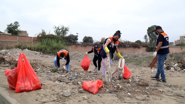 Más de 500 trabajadores se unen a campaña de limpieza pública en Trujillo