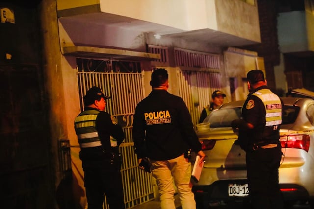 Extorsionadores lanzan explosivo contra vivienda en Comas (Fotos: César Grados/GEC)