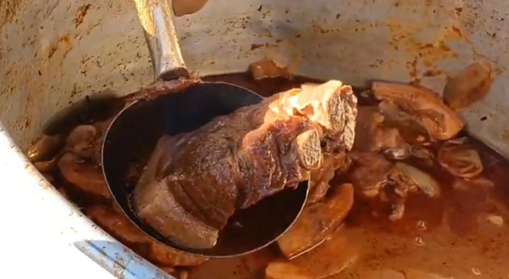 El adobo arequipeño contiene cerdo y concho de chicha de guiñapo. (Foto: Graciela Fernández)
