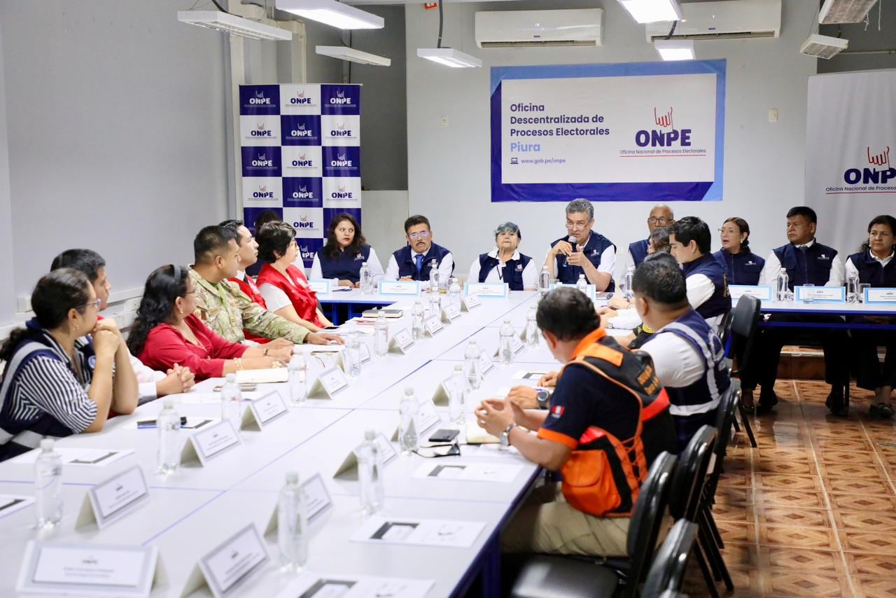 ONPE y otras autoridades se reúnen en Piura.
