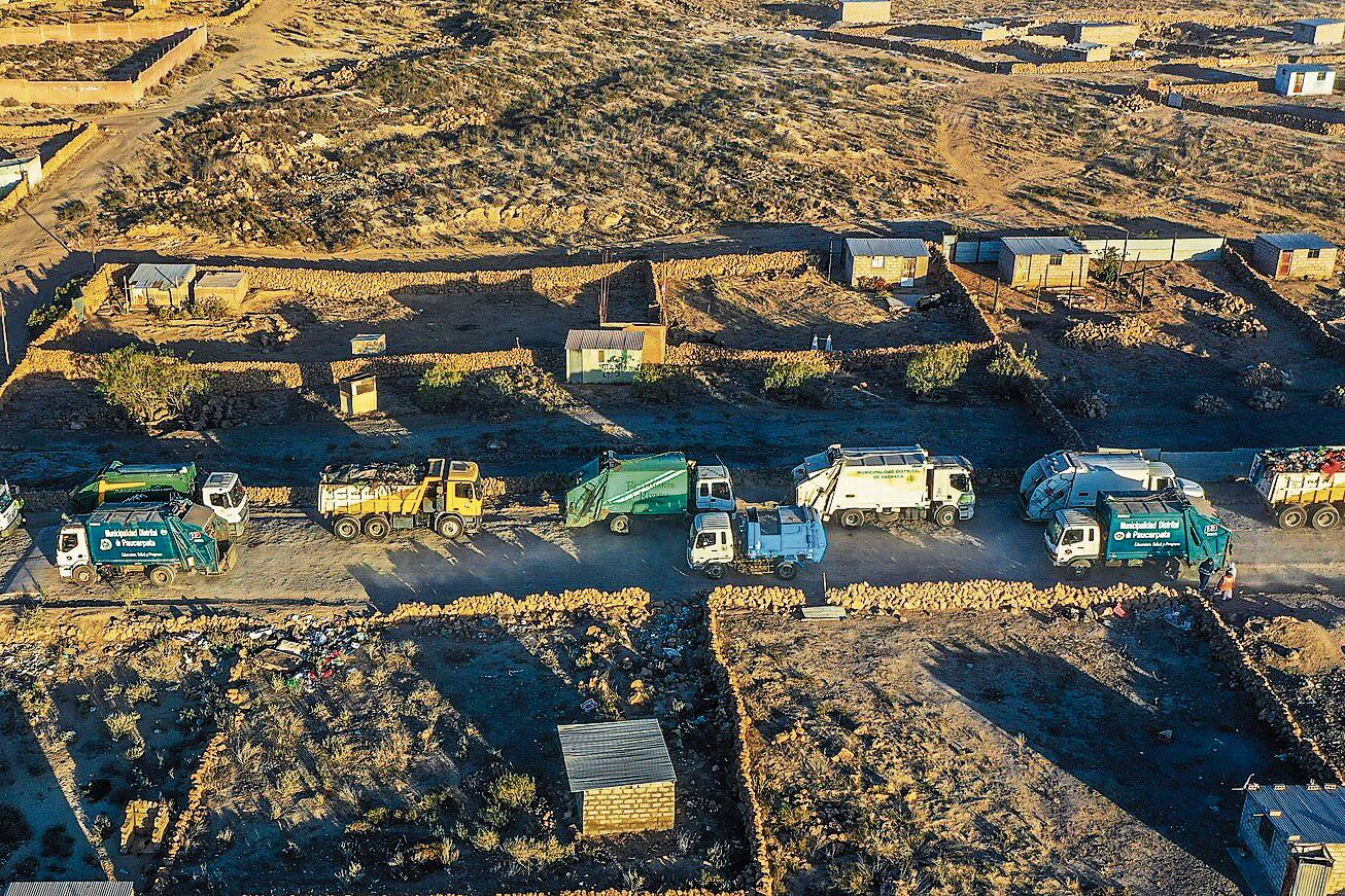 La planta de transferencia queda en la vía de Evitamiento, sector El Cural y a la fecha funciona al 40%, solo traslada la basura del municipio. (Foto: Difusión)