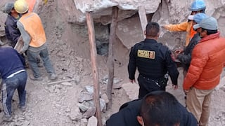 Derrumbe sepulta a padre e hijo en Cusco y rescatistas descubren que padre sigue con vida