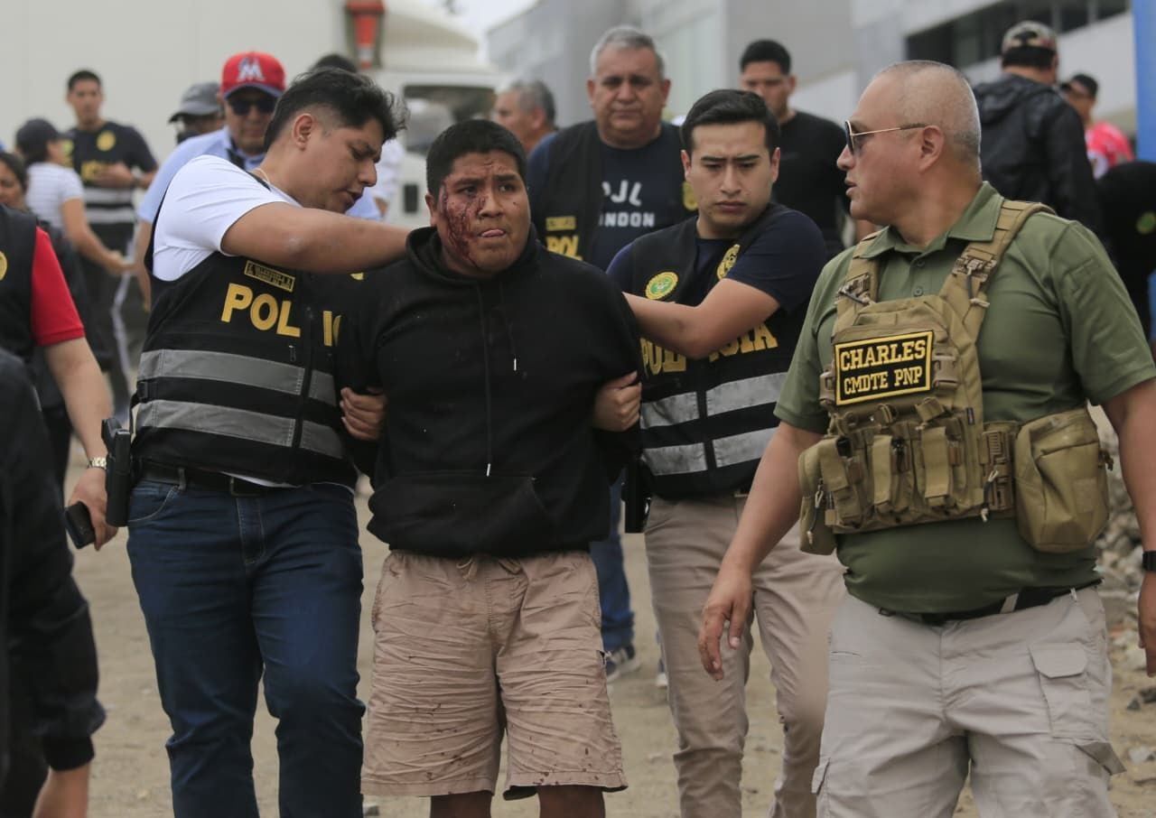 Tras el ataque, uno de los presuntos implicados fue capturado por las autoridades. Foto: Cesar Bueno@photo.gec