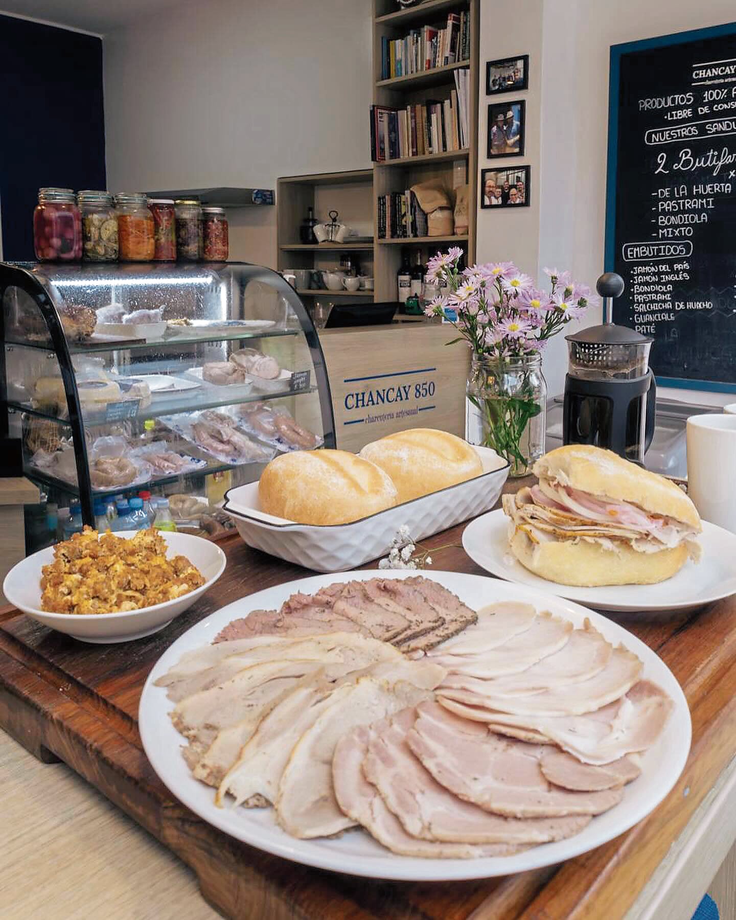 En el verano es usual que la familia y los amigos se reúnan en torno a una contundente parrilla para compartir una buena carne y sobre todo recuerdos