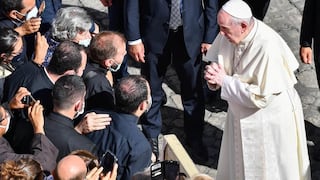 El Vaticano solicita a países del mundo que las misas no sean consideradas formas de reunión