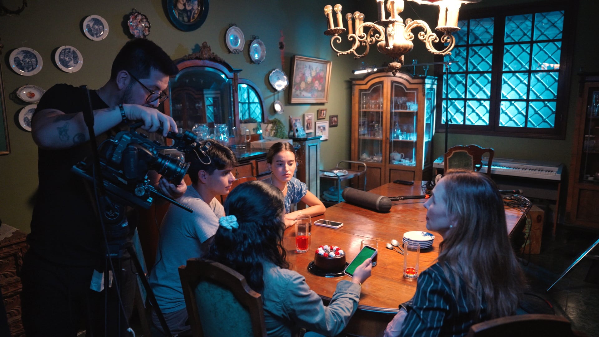 "Atlas": película peruana sobre inteligencia artificial se estrena en Lima el 23 de octubre