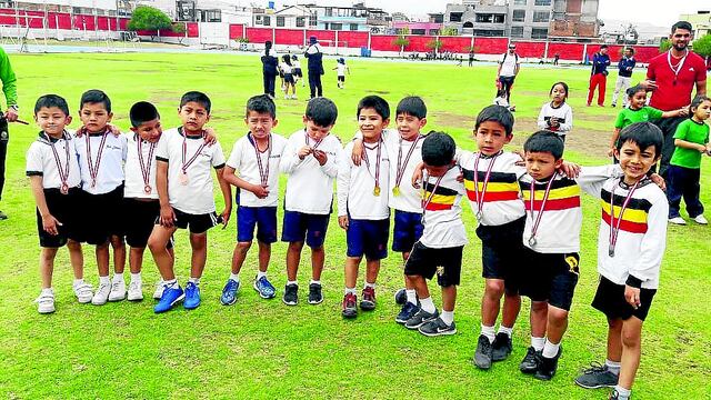 Atletismo de la Copa Bebé con 20 colegios