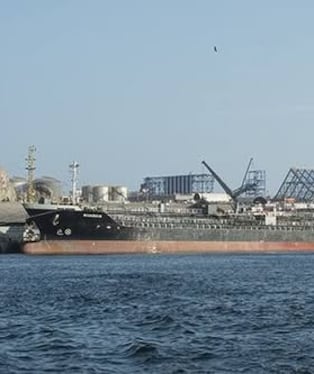 Autorizan modernización del almacenamiento de minerales en el puerto de Matarani