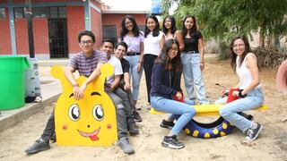 Piura: Estudiantes de UNP proponen uso de material reciclado para mejorar infraestructura educativa 