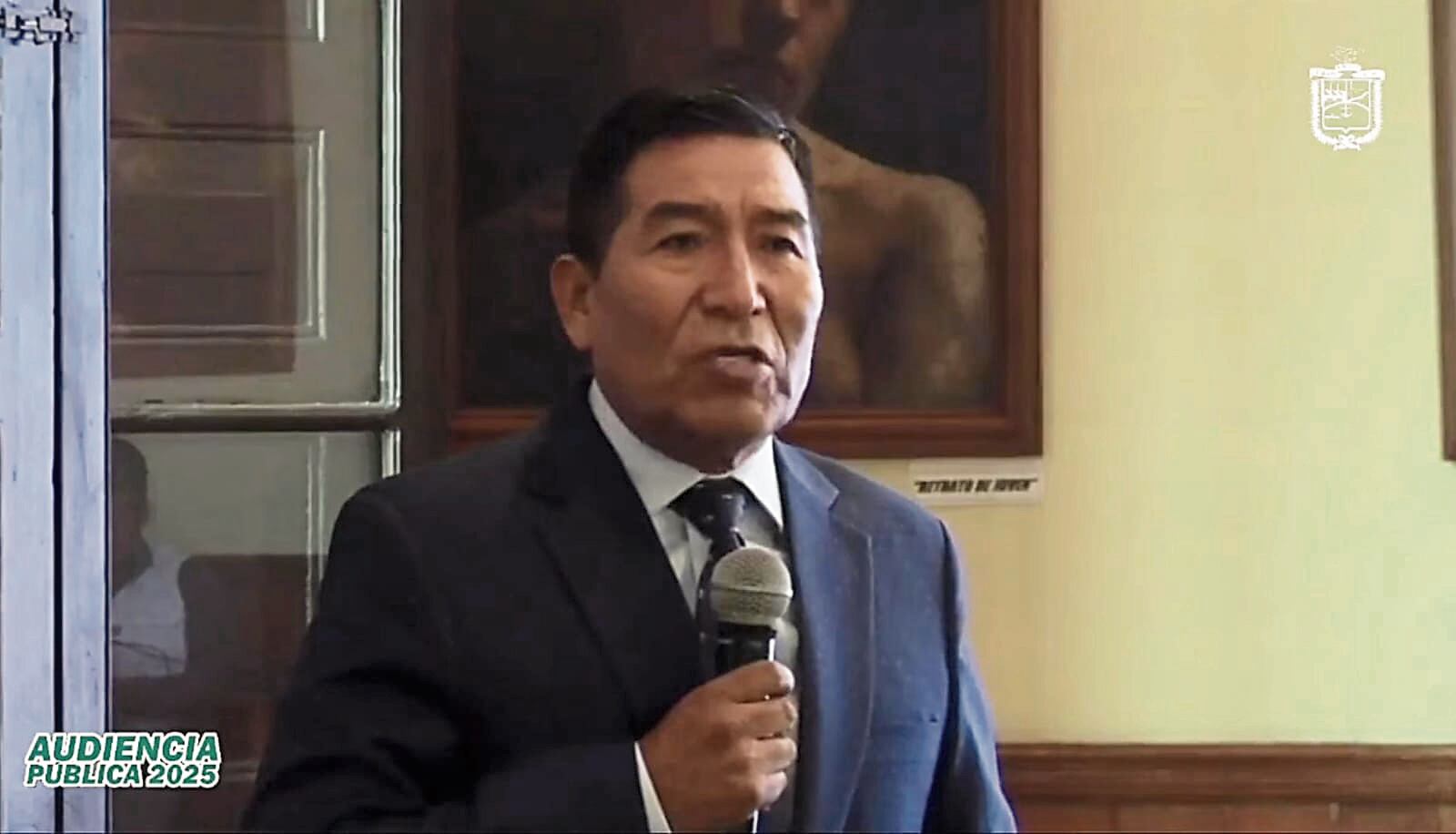 Alcalde de Islay, Richard Ale, arremete contra ministro durante audiencia de rendición de cuentas. Foto: Captura de pantalla.