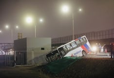 Bus del servicio AeroDirecto Sur se despista y vuelca en la avenida Morales Duárez (FOTOS)