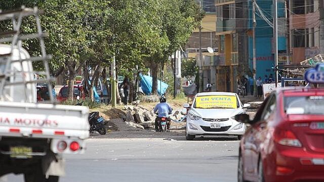 Obras en Av. Dolores tienen un retraso de dos meses