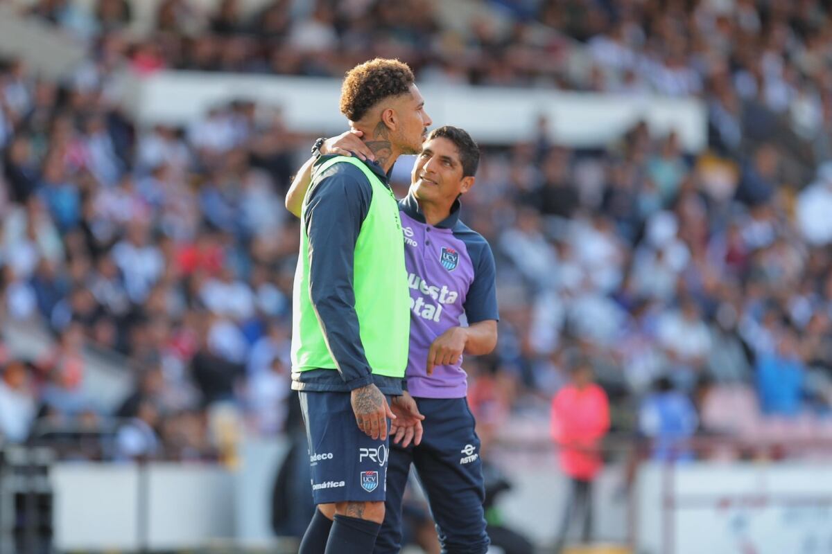 El entrenador de la Universidad César Vallejo indicó que el delantero nacional estaba apto y que no tenía ningún problema.