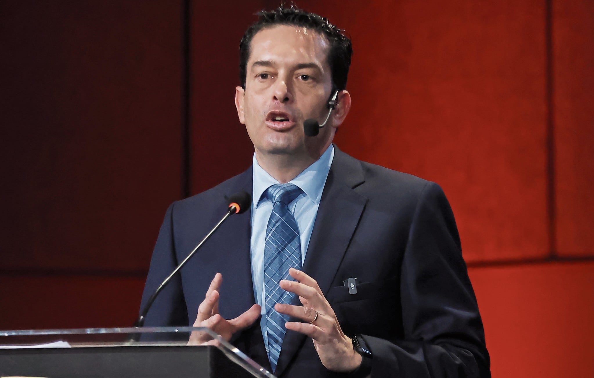 El presidente del Congreso cuestionó la demora de la Comisión de Constitución y planteó aprobar los temas que alcancen mayoría, entre ellos seguridad y reorganización del Estado. (Foto: GEC)