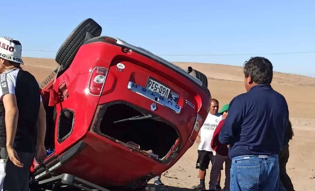El Renault rojo pertenece a Nilton Quispe Capquequi. (Foto: Difusión)