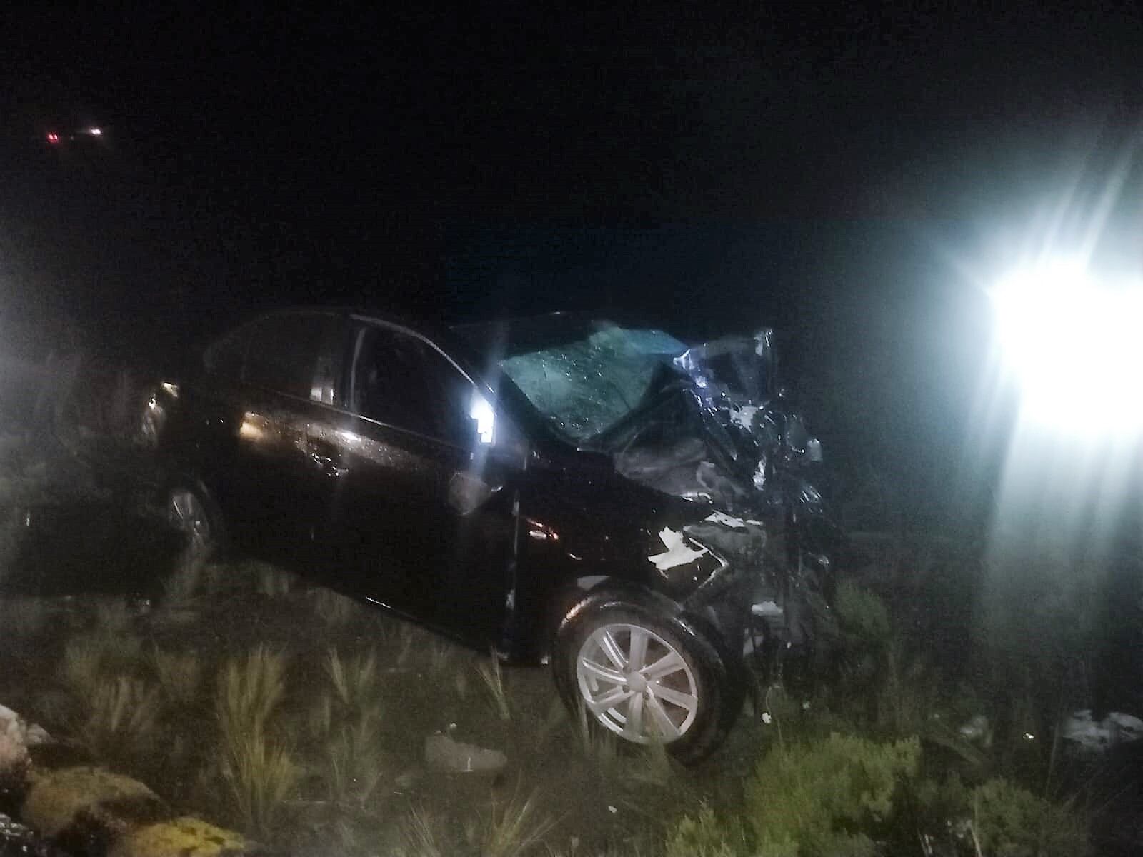 Vehículo donde viajaban los policías. Foto: cortesía.