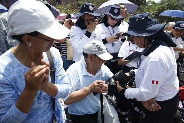 Señor de los Milagros: Cuarto recorrido procesional en el Cercado de Lima (Fotos: César Campos/GEC)