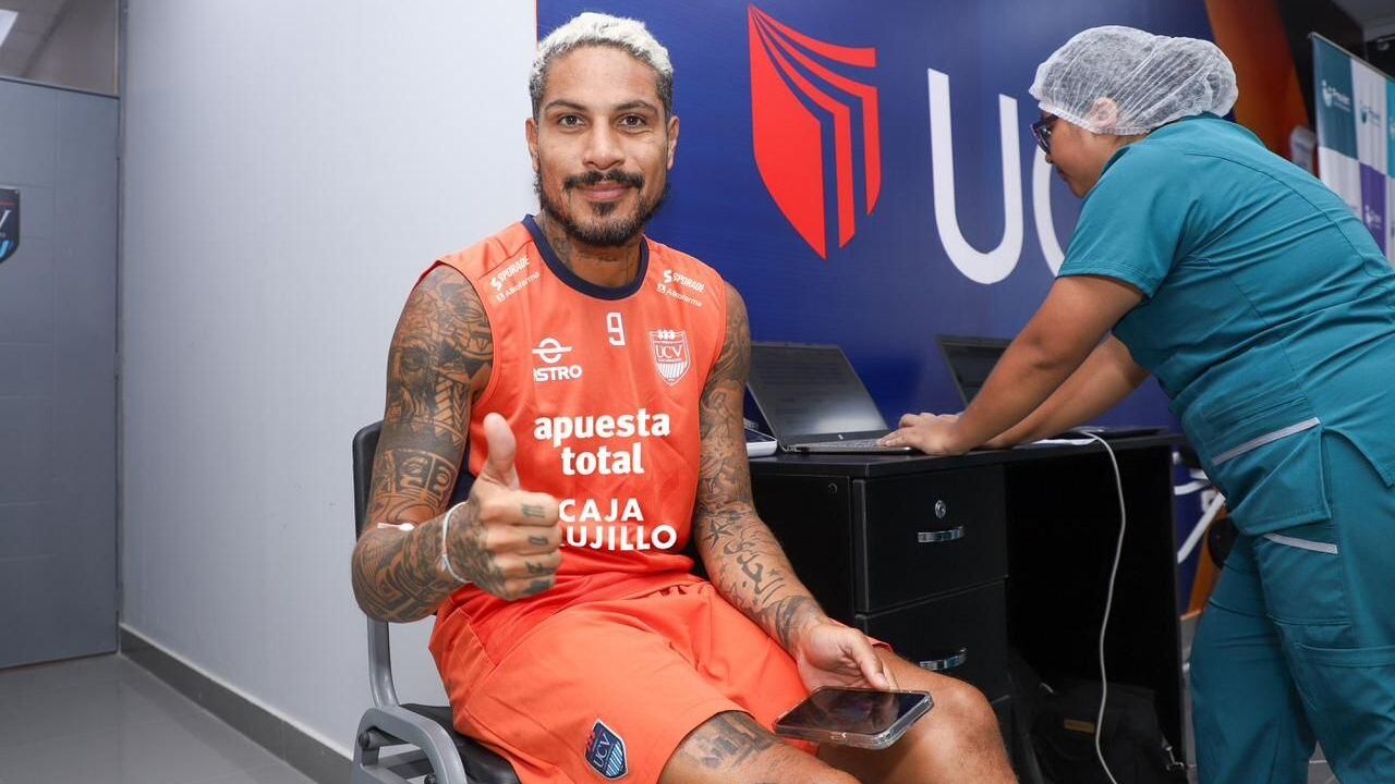 La explanada de Universidad César Vallejo es el escenario elegido para que el “9″ se reencuentre con el aficionado trujillano. (Foto: Club UCV)