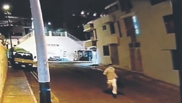 Cambista fue asaltado cuando llegaba a su casa. (Foto: Difusión)