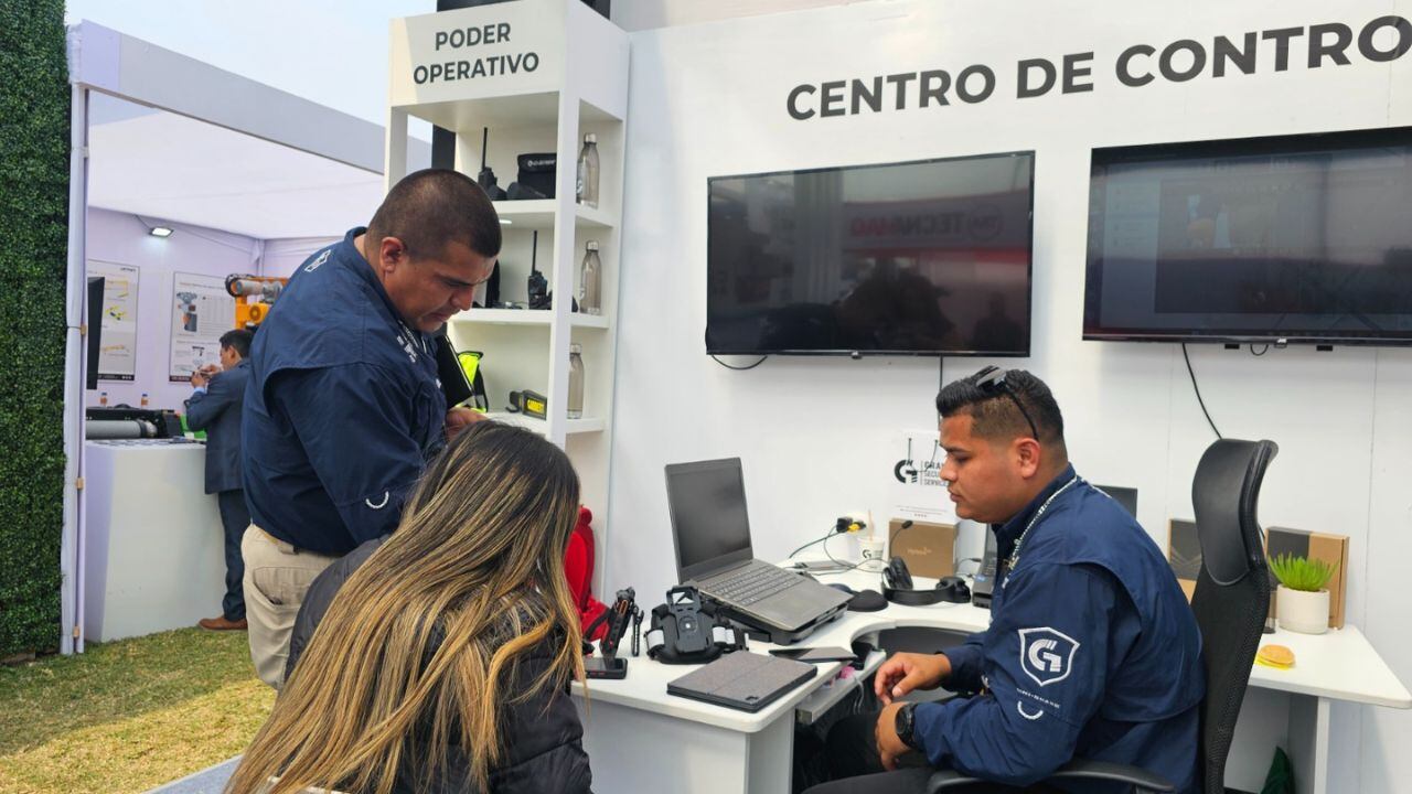 Trujillo se posiciona como sede de evento que reúne a 140 empresas que promueven soluciones con innovación y tecnología. Grand Security Services expuso sus Body Cam.