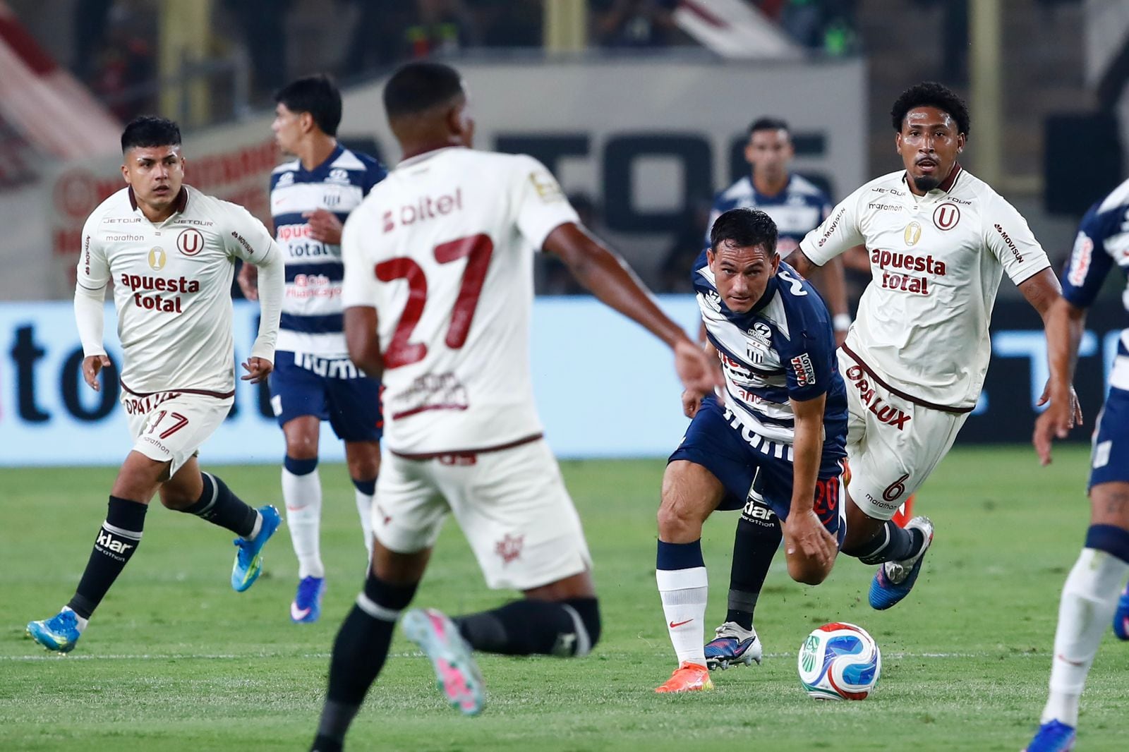 Los partidos de la Liga 1 llegarán a territorio brasileño. (Foto: GEC)