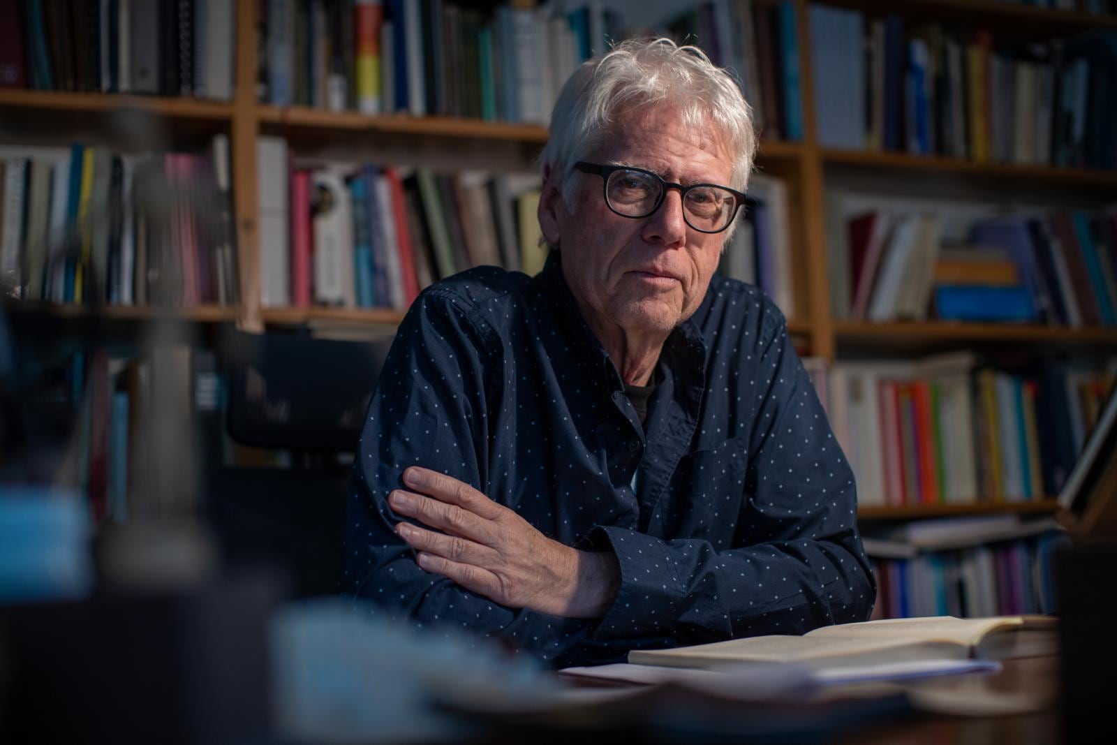 El poeta, lingüista, ensayista y académico peruano fue elegido por unanimidad en la edición número 25 del galardón que reconoce trayectorias literarias de Iberoamérica. (Foto: Hugo Pérez/ GEC)