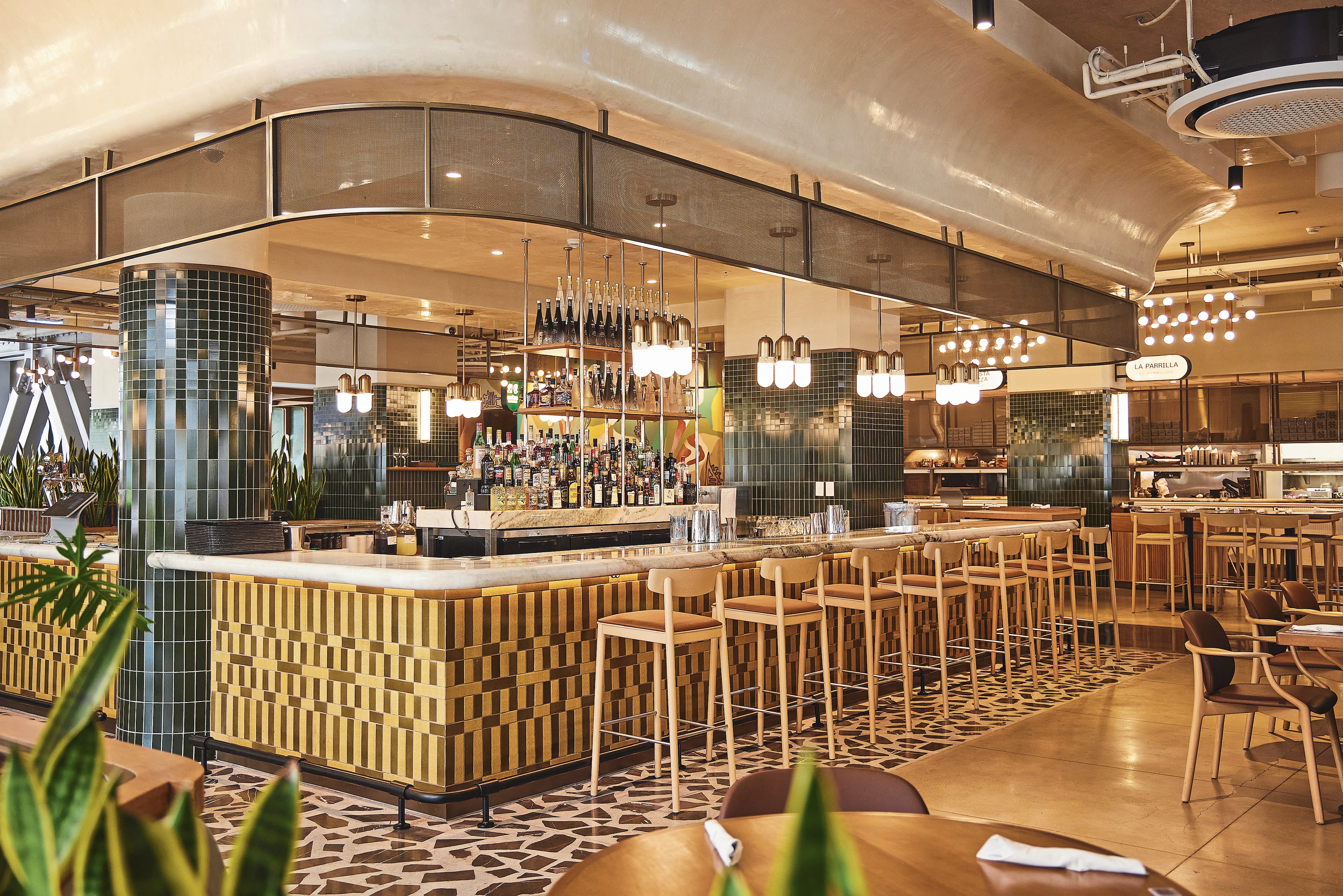 Sabores contundentes, lugares de ensueño y propuestas románticas, para una fecha en la que se festeja a San Valentín.