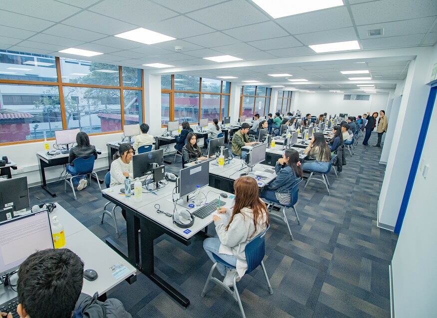 Más de 4 millones de personas al año realizan el examen de IELTS en el mundo, uno de los más importante en certificaciones de inglés.