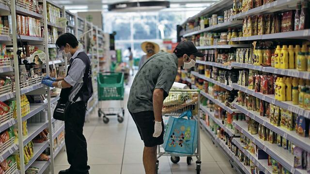¿Qué supermercados atenderán hoy durante el toque de queda?