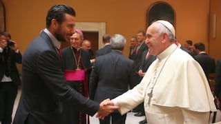 Bayern Munich de Claudio Pizarro recibió la bendición del papa Francisco  