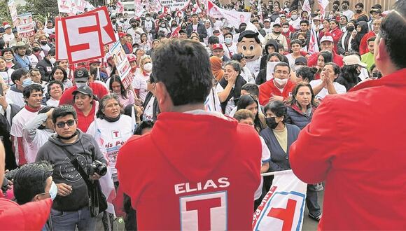 El líder de la “T”, Elías Rodríguez, descartó fuga de militantes y aseguró que no le darán el “gusto” a Acuña. Añadió que, a través de este partido, participarán en elecciones generales.