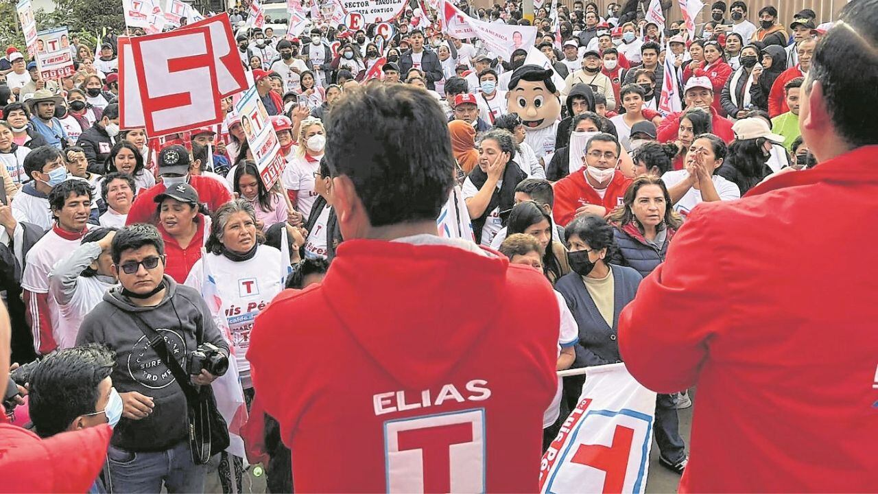 El líder de la “T”, Elías Rodríguez, descartó fuga de militantes y aseguró que no le darán el “gusto” a Acuña. Añadió que, a través de este partido, participarán en elecciones generales.