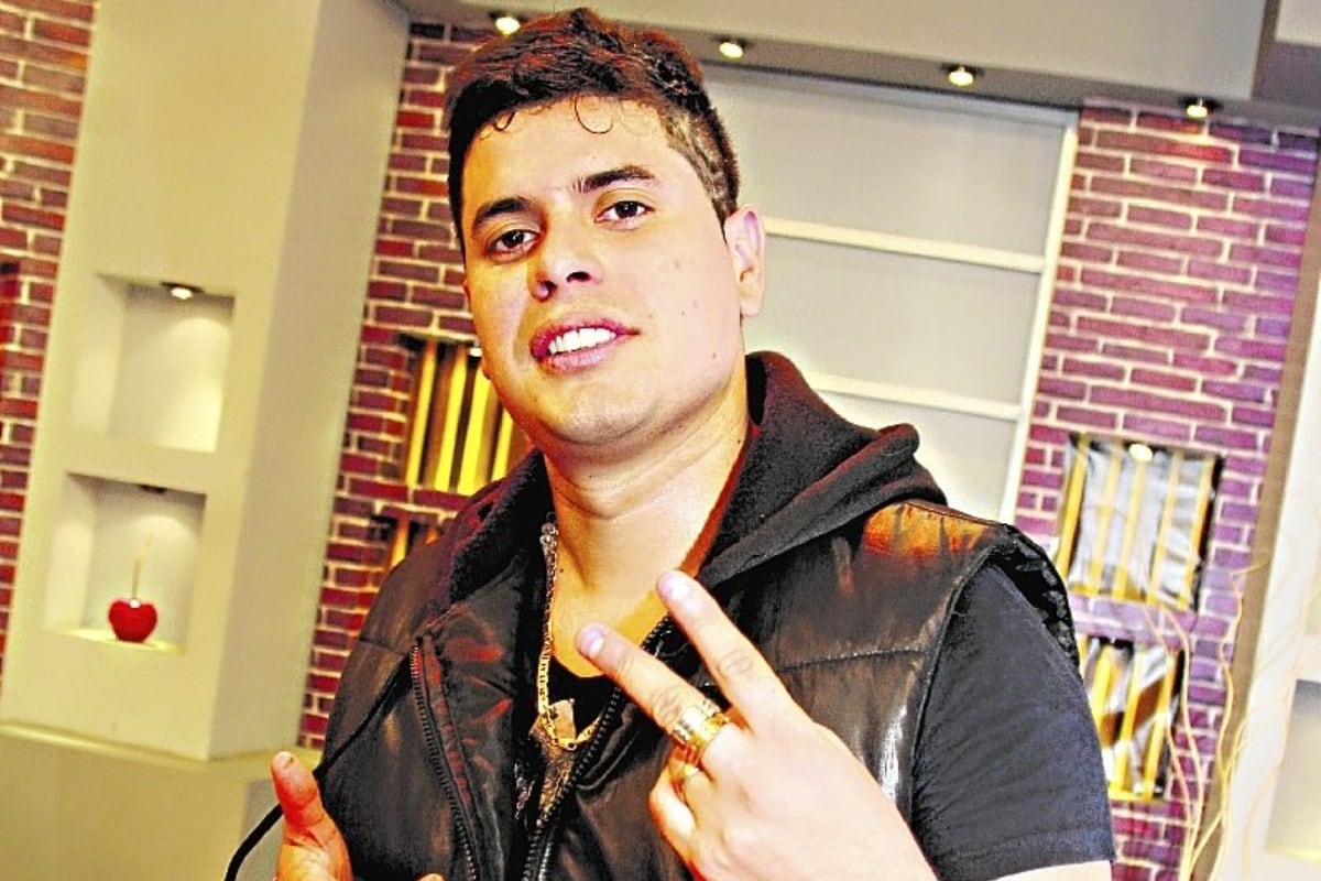 Armando Massé aseguró que siempre se opuso a la inclusión de personajes como Andy V en el partido. (Foto: Facebook oficial).