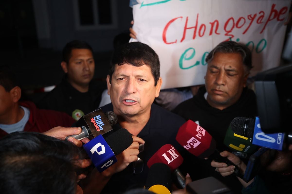 El Ministerio Público decidió inhibirse de continuar con la acusación por organización criminal contra Agustín Lozano, presidente de la Federación Peruana de Fútbol, tras ajustar la calificación penal en el caso ‘Los galácticos’.