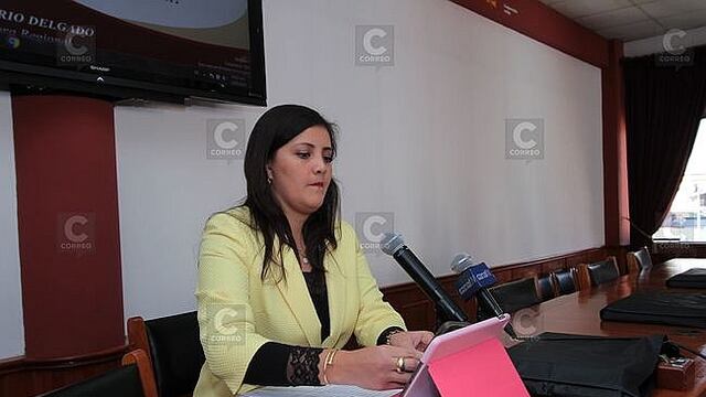 ONPE: vende 2 kit de revocatoria para gobernadora Yamila Osorio
