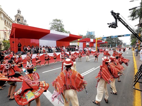 Miraflores vibró con desfile cívico de Fiestas Patrias