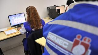 Reniec verificará firmas de afiliación de partidos políticos tras aprobación del Congreso