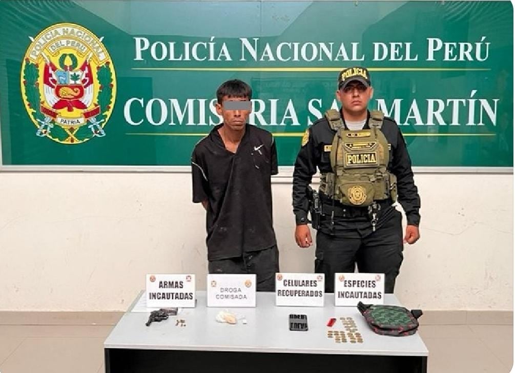 Cae con arma de fuego, municiones y droga