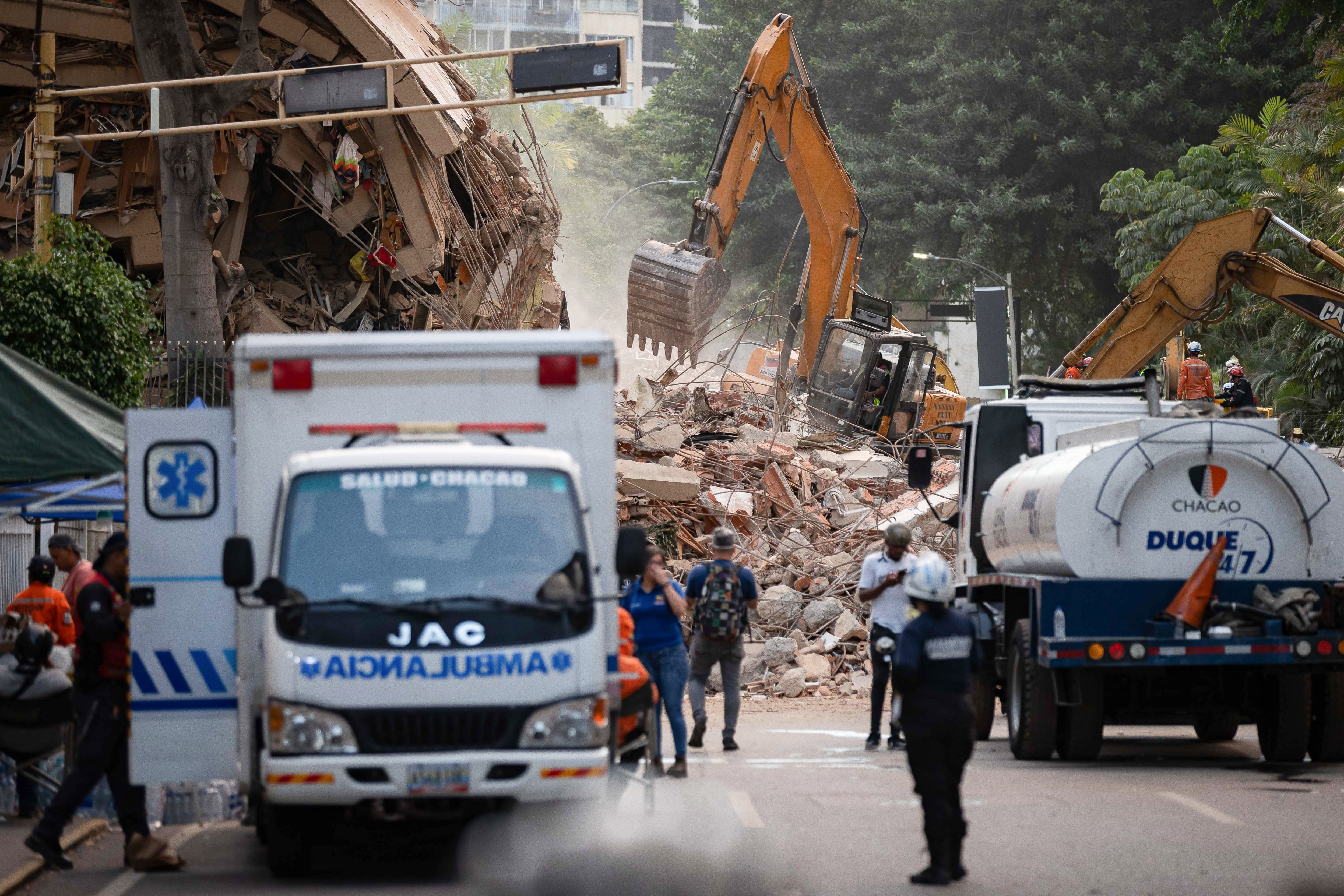 Hasta 6.76 millones de personas podrían haber resultado afectadas por los terremotos registrados el miércoles en Venezuela, informó este viernes la portavoz de la Organización Internacional para las Migraciones (OIM), Zoe Brennan. Terremoto en Venezuela. Foto: EFE/ Ronald Peña R