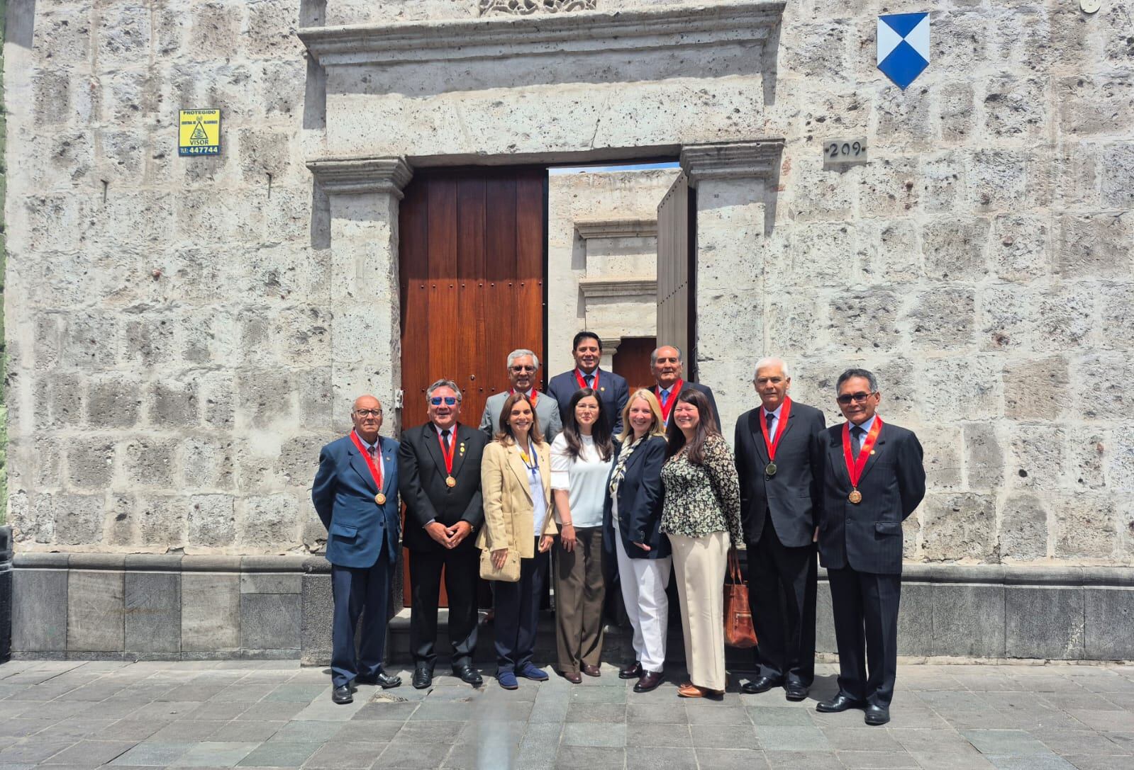 Ana Mamie y Selina Raguz Bolognesi visitaron la casa donde vivió el héroe nacional