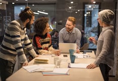 Trabajo por turnos y rotación laboral: el desafío estructural para retener talento en América Latina