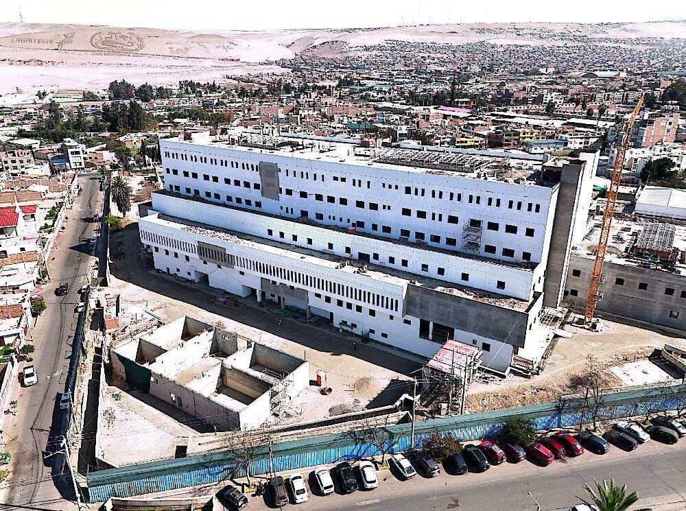 Entre el 2018 y 2020 se construyó el edificio de siete plantas y luego la obra quedó paralizada. (Foto: Difusión)