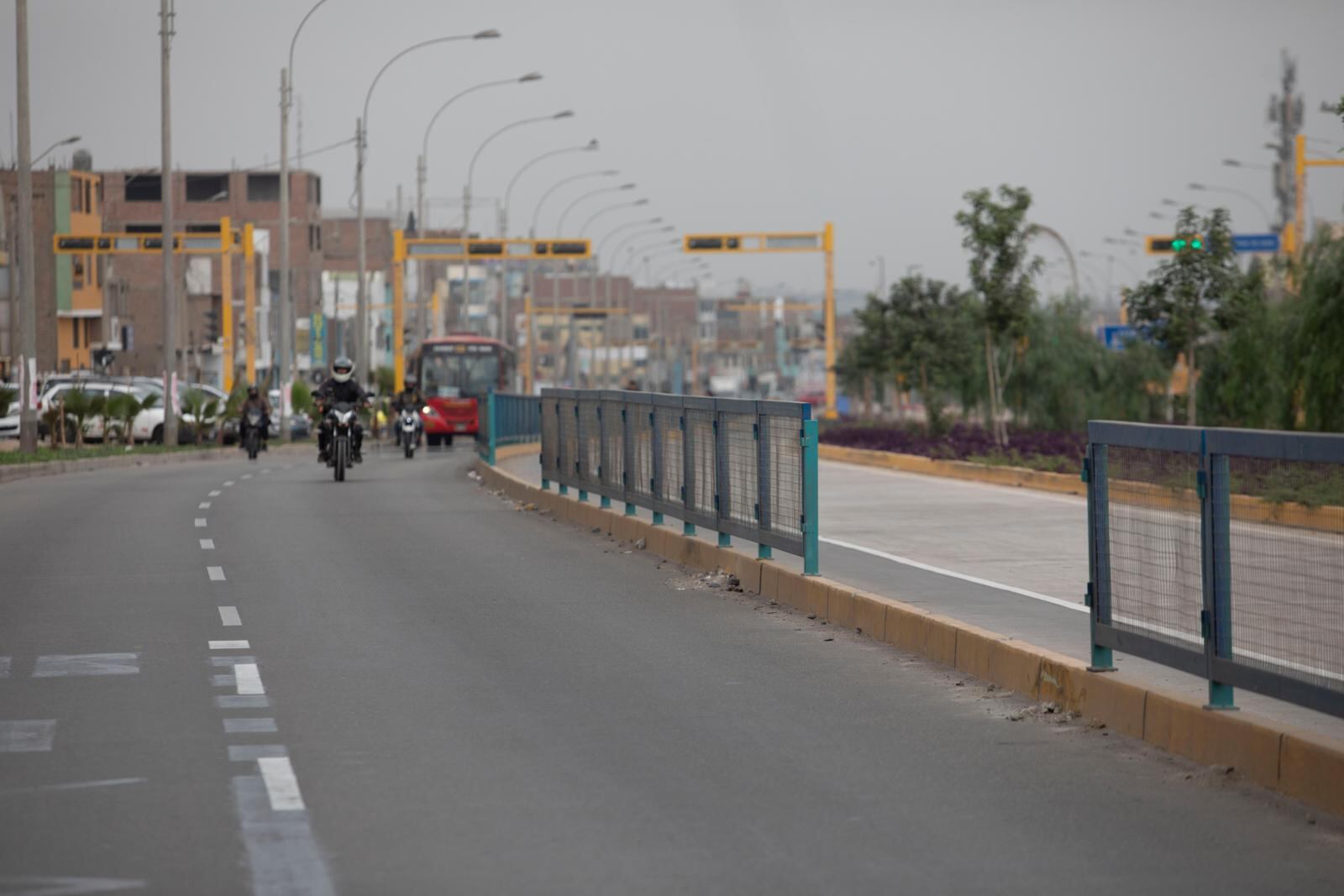 La ATU exhortó a los conductores a mantenerse sobre sus carriles.