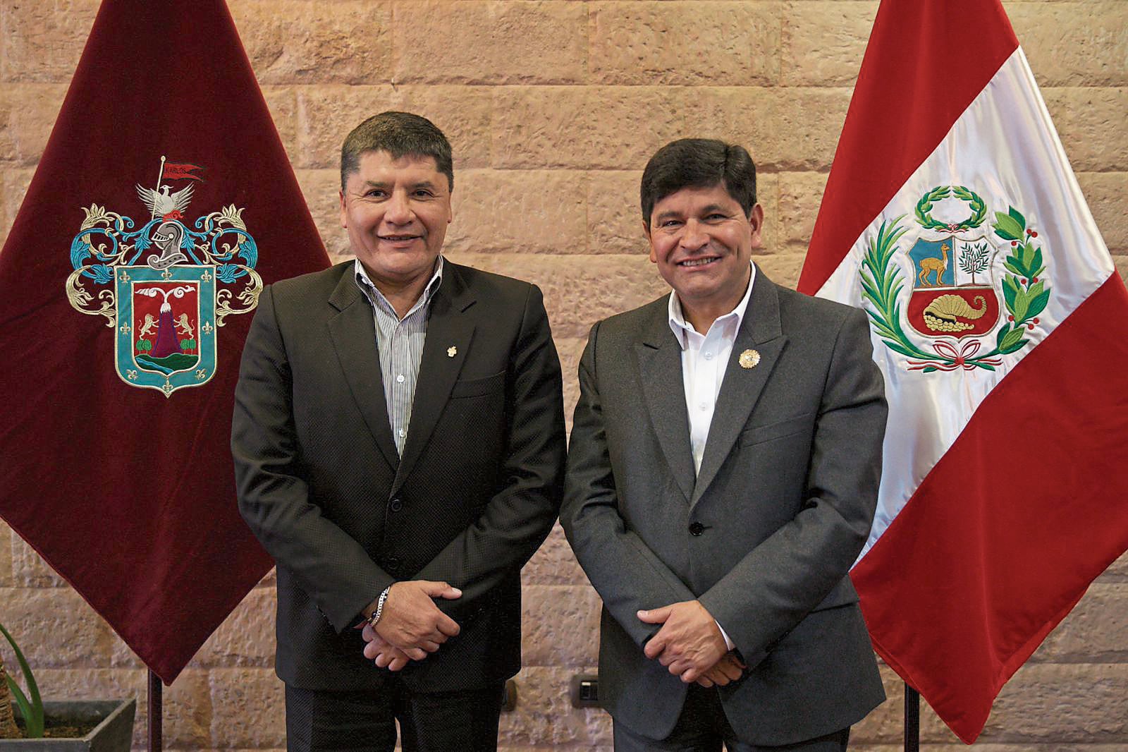 Rohel Sánchez sin partido político y Víctor Hugo Rivera se sumó a Alianza Para el Progeso. (Foto: Difusión)