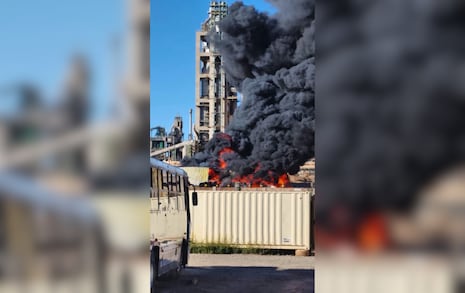Arequipa: Incendio consumió almacén de empresa Cemento Yura por más de tres horas (VIDEO)