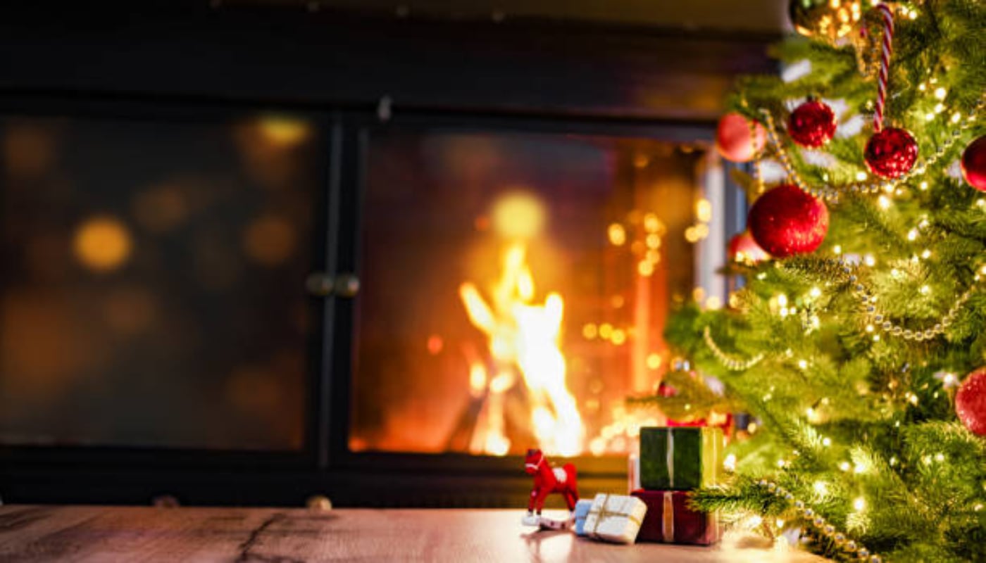 Navidad 2025: evita incendios en casa siguiendo estas recomendaciones sobre cables y enchufes. (Fuente: iStock)