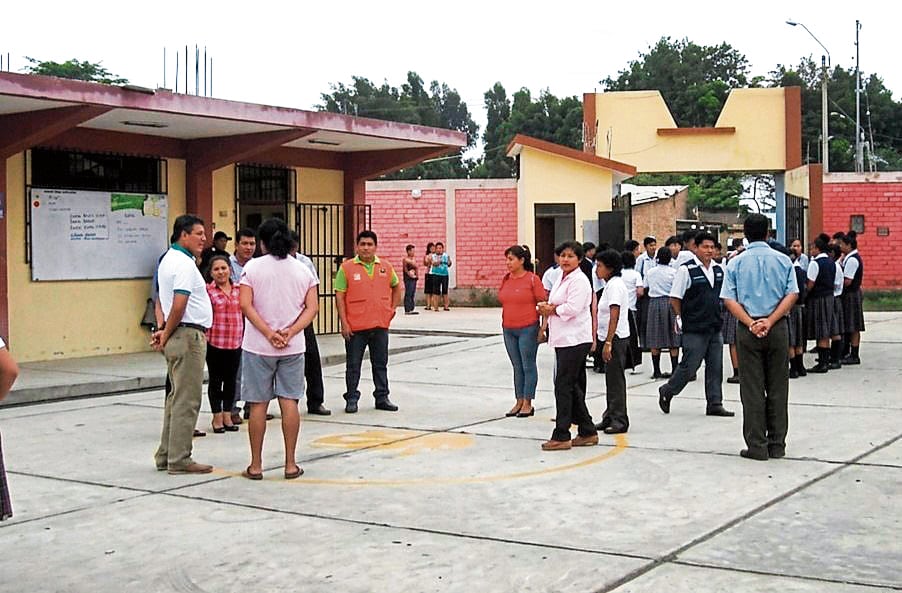Alumna le corta la cara a su compañera en un colegio de Piura