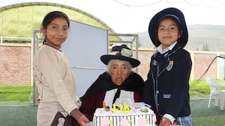 Juanita, la longeva mujer que celebra 116 años en Huancayo con música y palpa