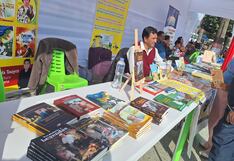 Chincha: escritores promueven sus obras en Feria Artístico Cultural